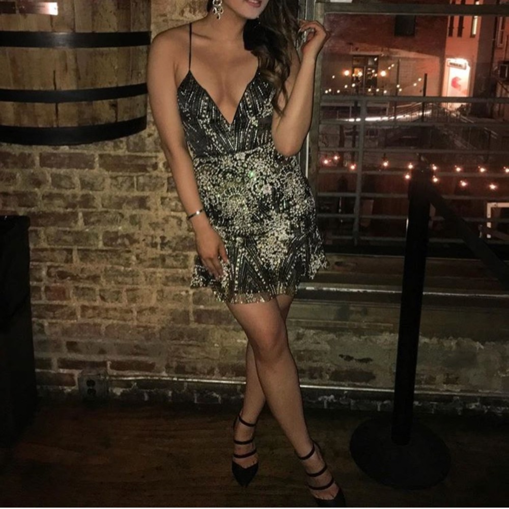 Glittery Lbd - image 1